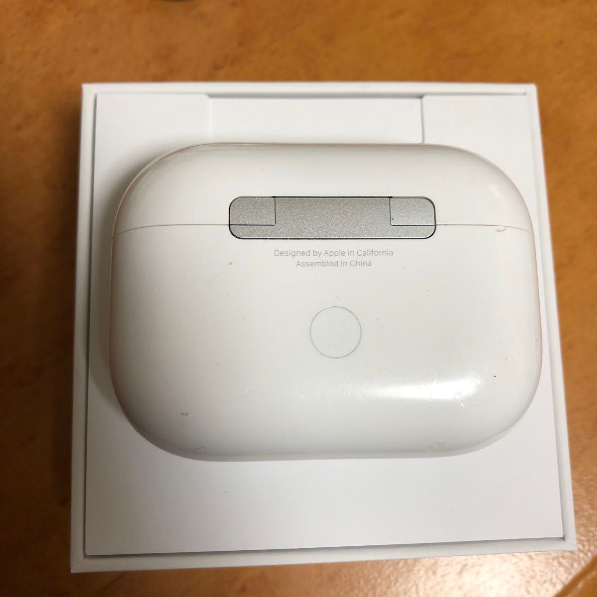 Apple AirPods Pro 第2世代 lightning 充電ケース 充電ケース Apple AirPods Pro 第2世代 lightning 充電ケース 充電ケース