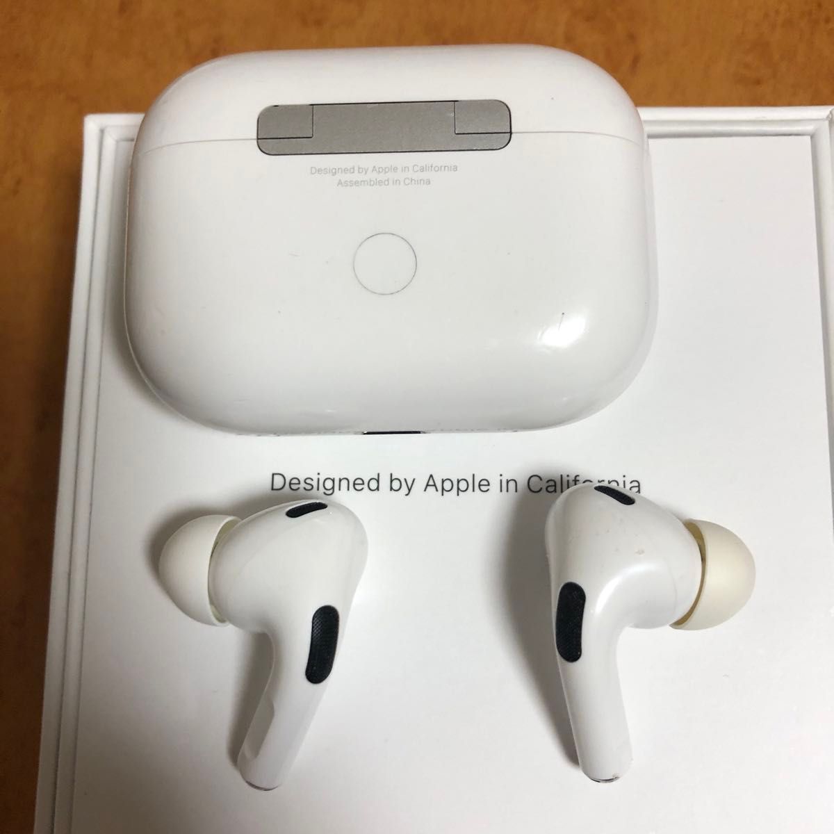 Apple AirPods Pro 第2世代 typeC ワイヤレスイヤホン MTJV3J Apple AirPods Pro 第2世代 typeC ワイヤレスイヤホン MTJV3J