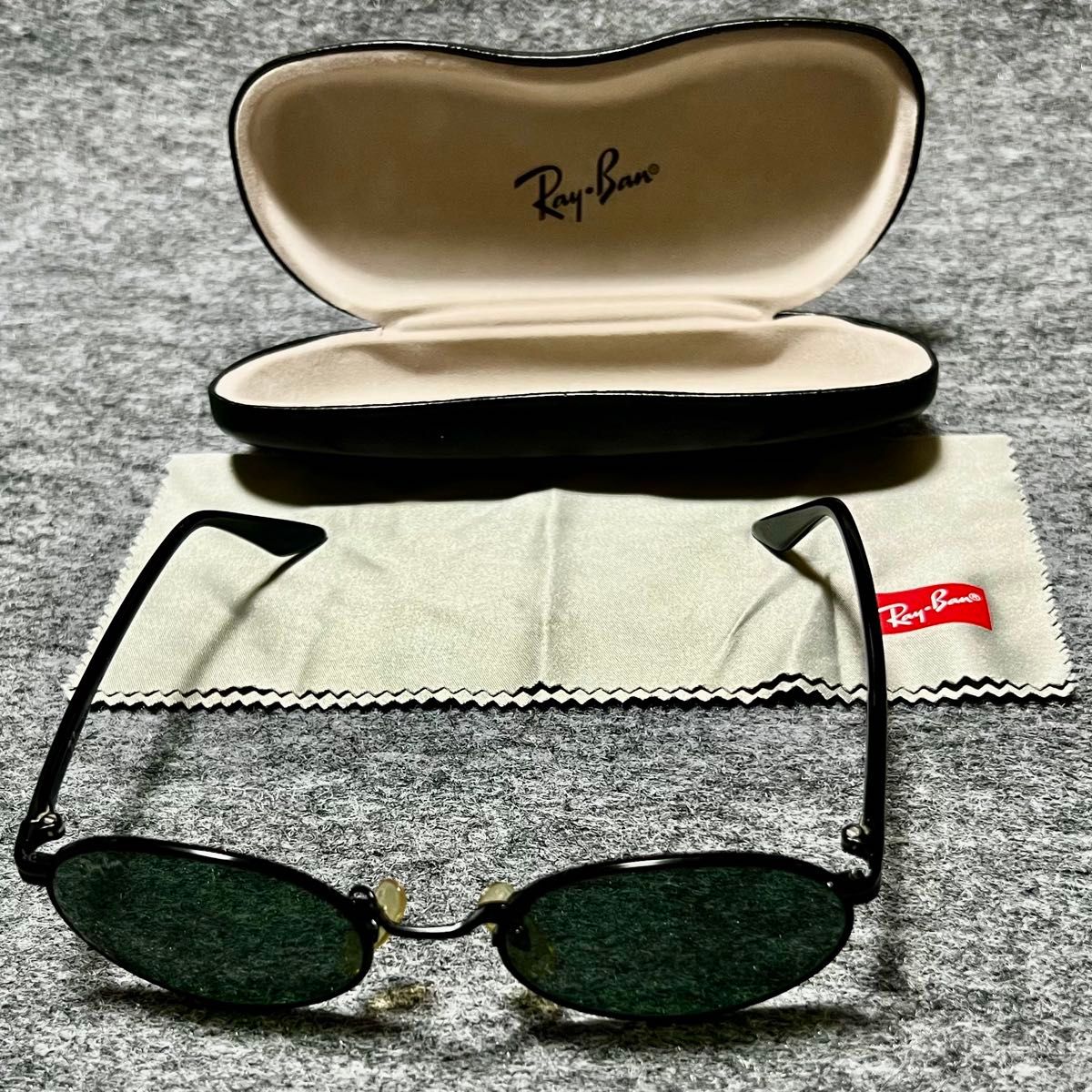 Ray-Ban オーバル型サングラス グリーンレンズ ITALY製|Yahoo Ray-Ban オーバル型サングラス グリーンレンズ ITALY製|Yahoo