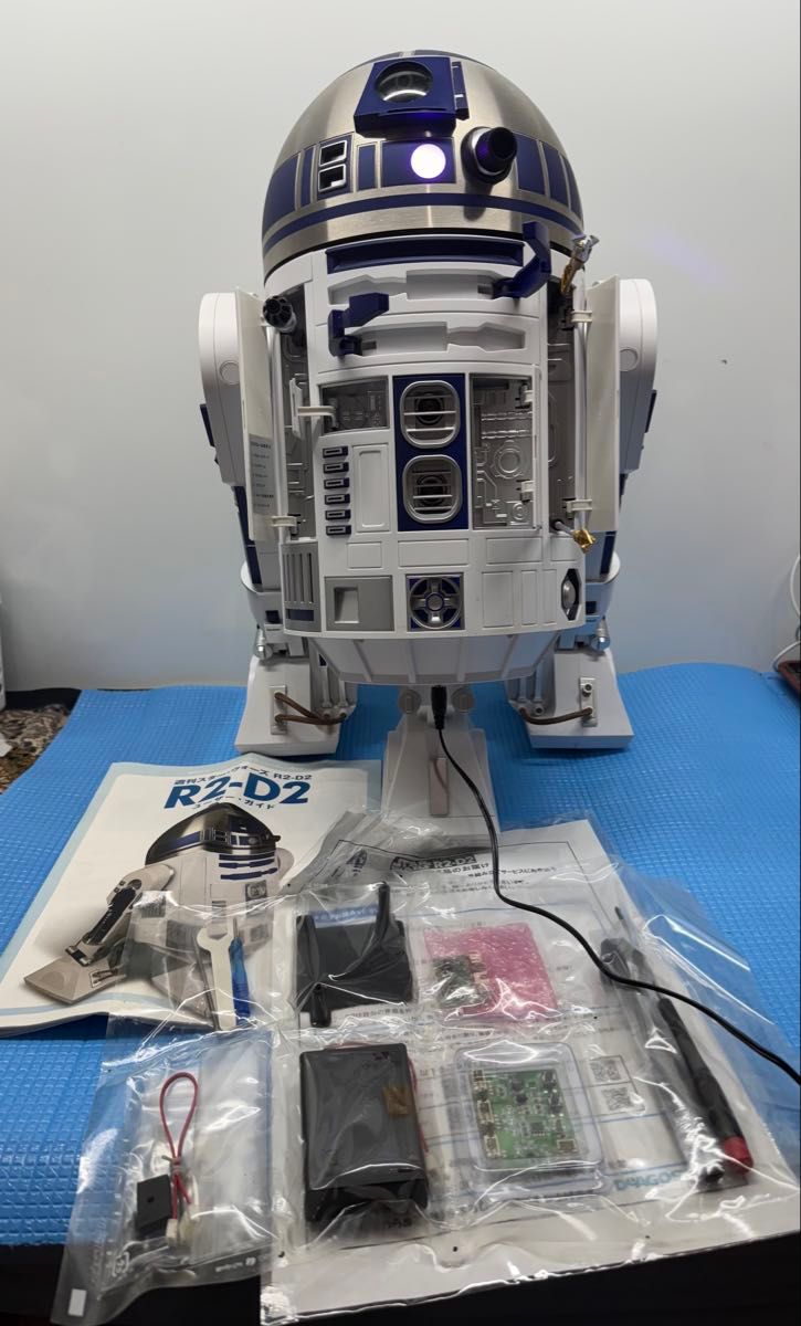 動作品 デアゴスティーニ 週刊スター・ウォーズ R2-D2 完成品 動作品 デアゴスティーニ 週刊スター・ウォーズ R2-D2 完成品