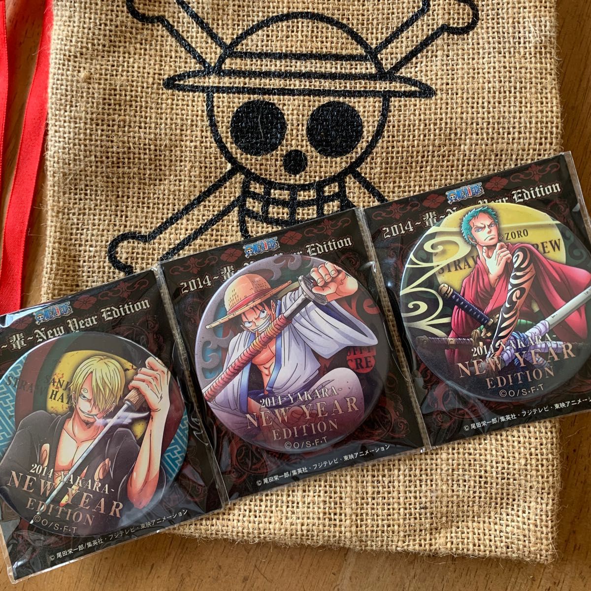 ワンピース ONE PIECE 缶バッジ 3個セット ルフィ ゾロ サンジ ワンピース ONE PIECE 缶バッジ 3個セット ルフィ ゾロ サンジ