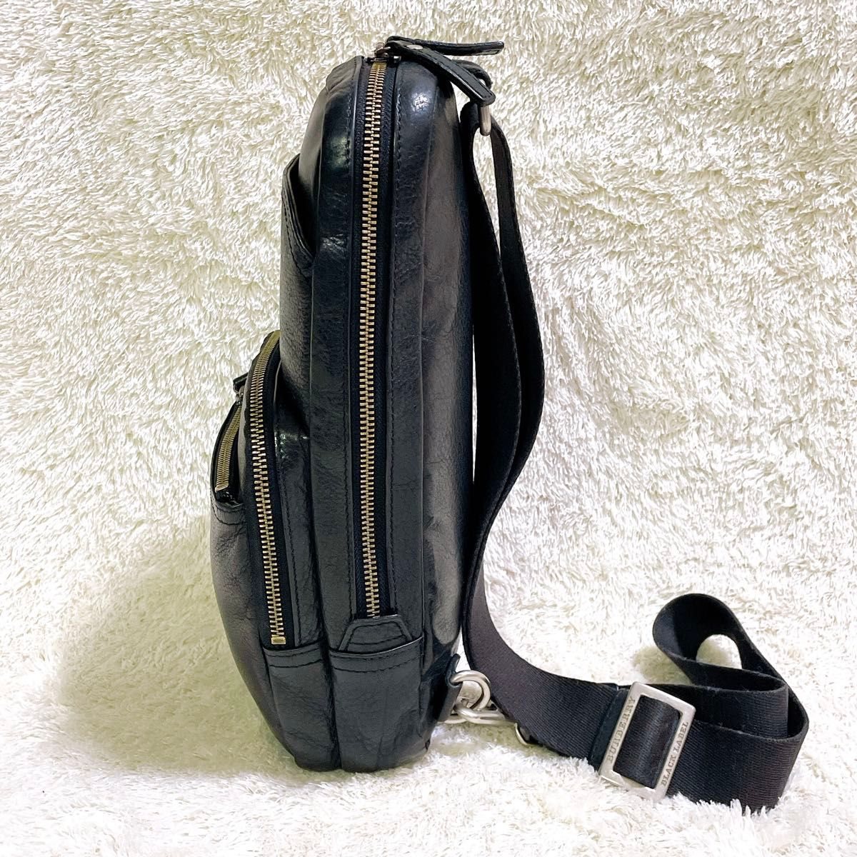 BURBERRY BLACK LABEL バーバリーブラックレーベル ボディバッグ BURBERRY BLACK LABEL バーバリーブラックレーベル ボディバッグ