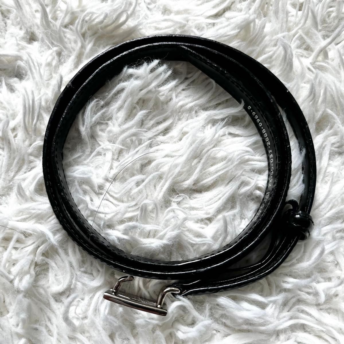 良品 GUCCI グッチ ナローベルト Gロゴ シルバーバックル 黒 良品 GUCCI グッチ ナローベルト Gロゴ シルバーバックル 黒