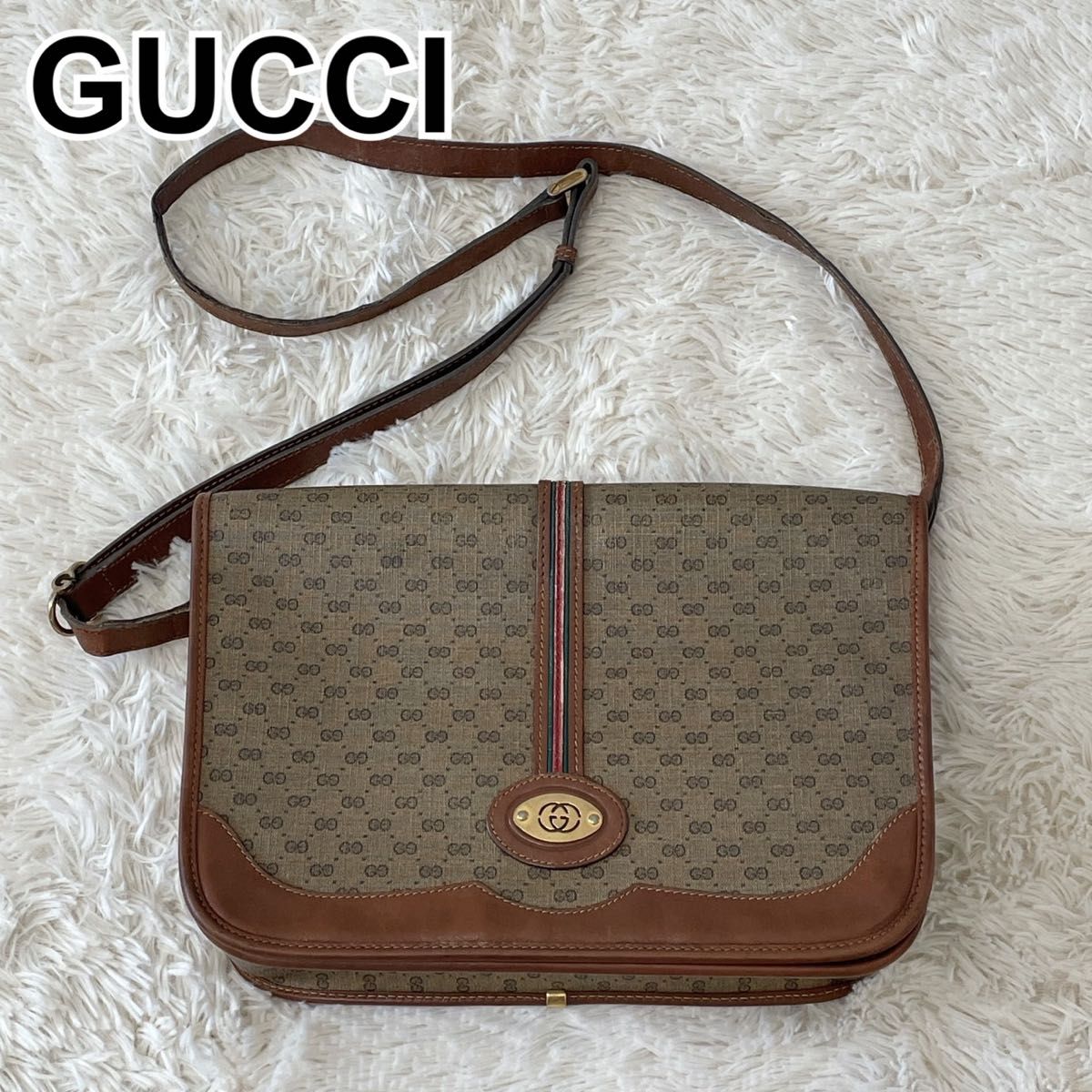 GUCCI グッチ ショルダーバッグ GG柄 PVC レザー シェリーライン GUCCI グッチ ショルダーバッグ GG柄 PVC レザー シェリーライン