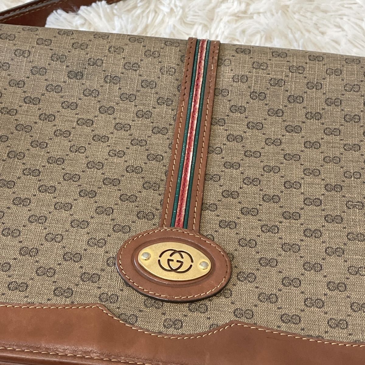 GUCCI グッチ ショルダーバッグ GG柄 PVC レザー シェリーライン GUCCI グッチ ショルダーバッグ GG柄 PVC レザー シェリーライン