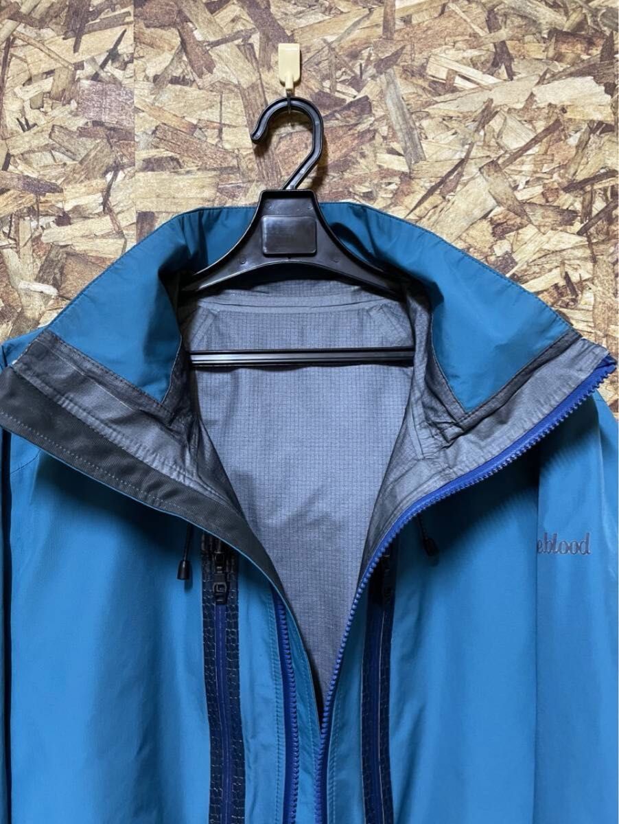 BLUE BLOOD ブルーブラッド GORE-TEX PRO スノーボード BLUE BLOOD ブルーブラッド GORE-TEX PRO スノーボード