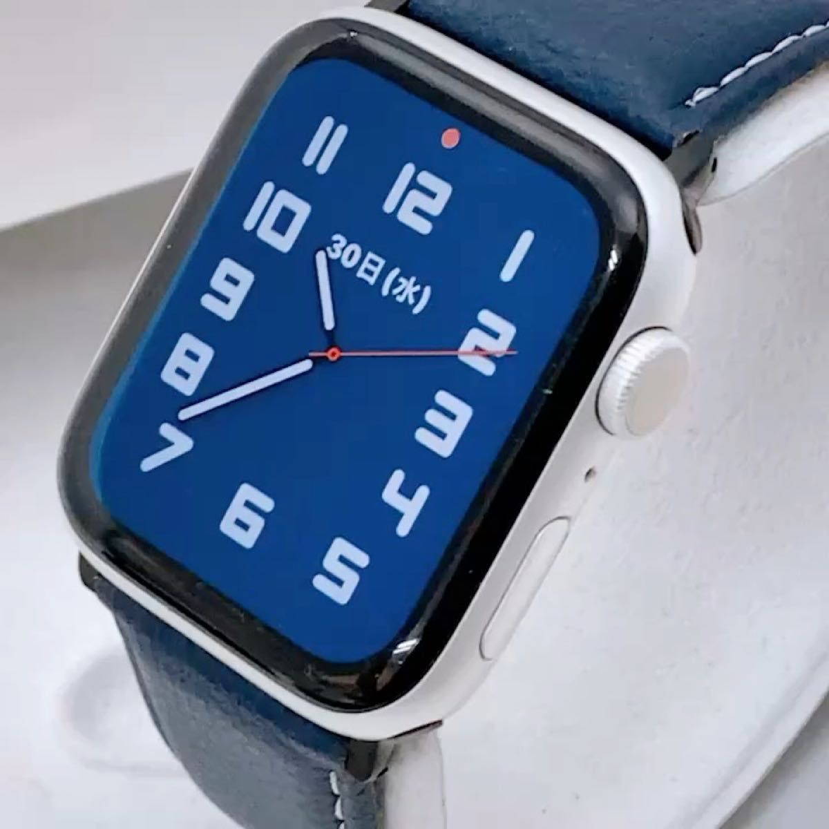Apple Watch 本体 アップルウォッチ バッテリー 100% 13157