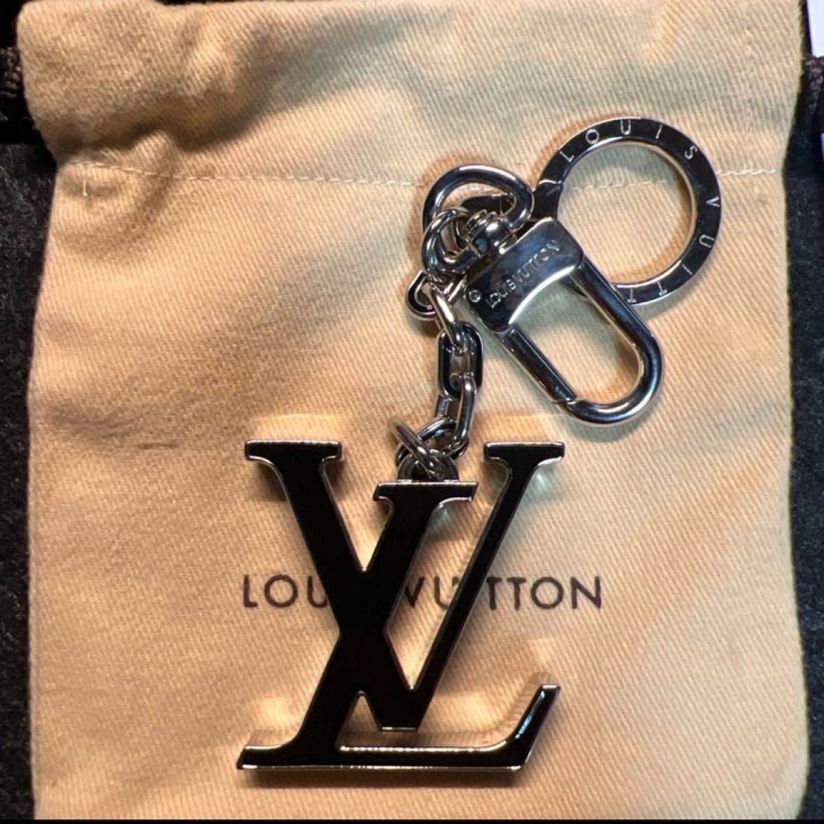 ルイヴィトン ロゴ キーホルダー LOUIS VUITTON|Yahoo!フリマ ルイヴィトン ロゴ キーホルダー LOUIS VUITTON|Yahoo!フリマ