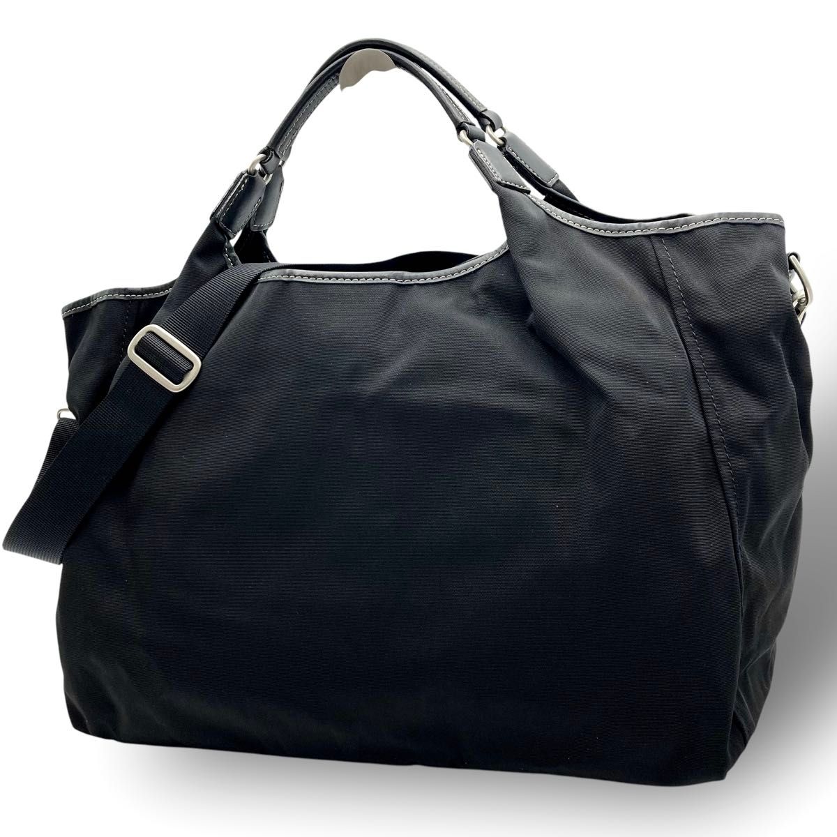 美品】 SAZABY サザビー ボストンバッグ ショルダーバッグ 2way 美品】 SAZABY サザビー ボストンバッグ ショルダーバッグ 2way