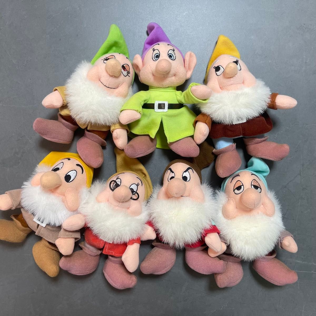 白雪姫”7人の小人 ぬいぐるみ|Yahoo!フリマ(旧PayPayフリマ) 白雪姫”7人の小人 ぬいぐるみ|Yahoo!フリマ(旧PayPayフリマ)