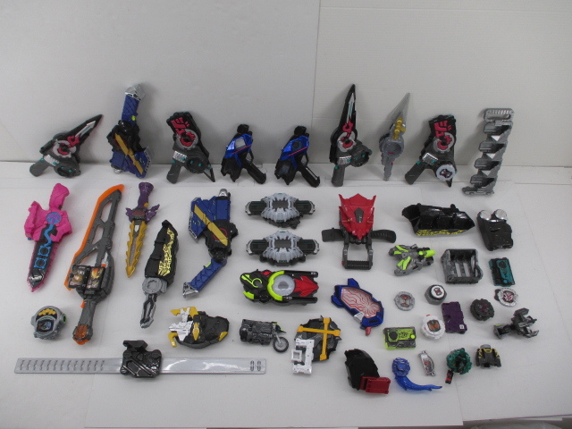 n84962-ty ジャンク◎仮面ライダーゼロワン セイバー ジオウ関連 n84962-ty ジャンク◎仮面ライダーゼロワン セイバー ジオウ関連