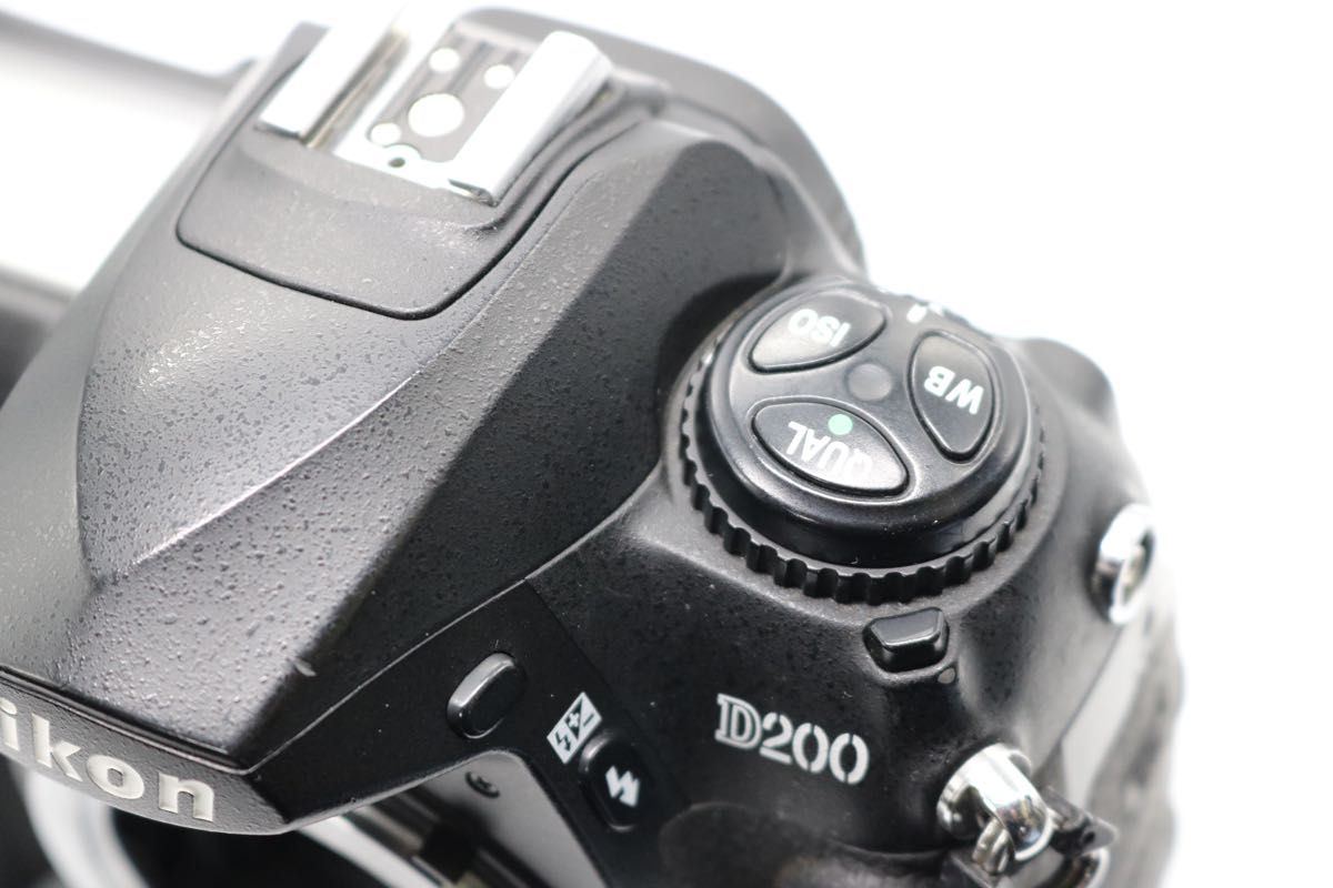 少し訳あり 【Nikon D200 レンズ5本 まとめてセット】 ニコン 少し訳あり 【Nikon D200 レンズ5本 まとめてセット】 ニコン