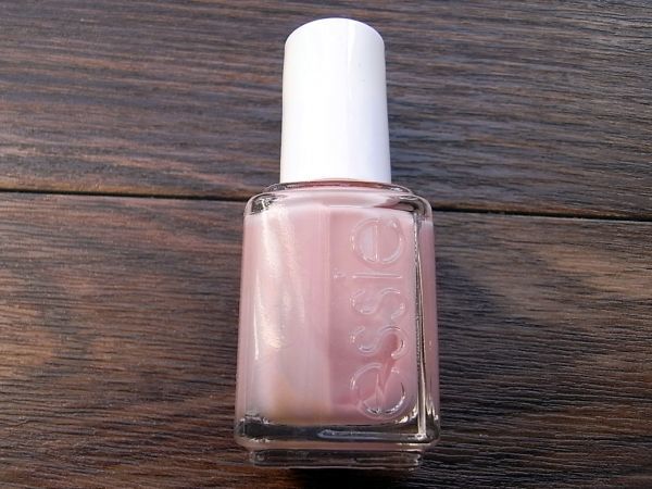 Бесплатная доставка ● Geki Rare ● Новая ● Essie ● 523 STEP'N OUT ● Сборная коллекция