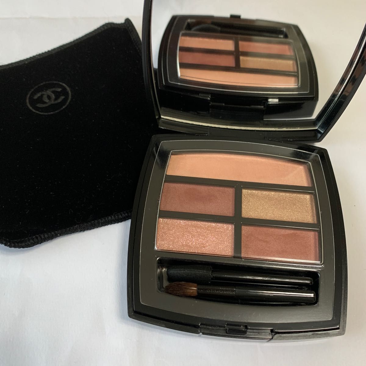 CHANEL シャネル レ ベージュ パレット ルガール テンダー アイ CHANEL シャネル レ ベージュ パレット ルガール テンダー アイ