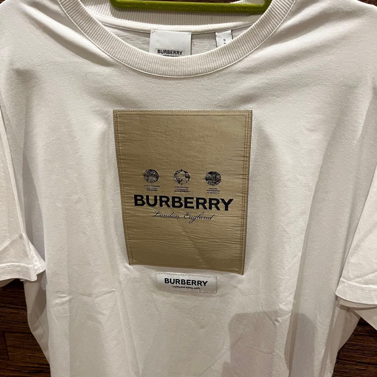 美品BURBERRY クルーネック半袖Tシャツ ホワイト|Yahoo!フリマ 美品BURBERRY クルーネック半袖Tシャツ ホワイト|Yahoo!フリマ