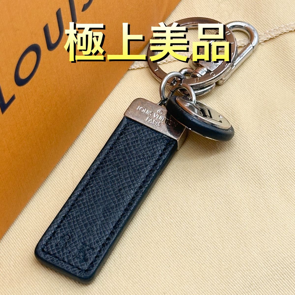 ルイヴィトン ポルトクレ サークル クラブ タイガ キーホルダー ルイヴィトン ポルトクレ サークル クラブ タイガ キーホルダー
