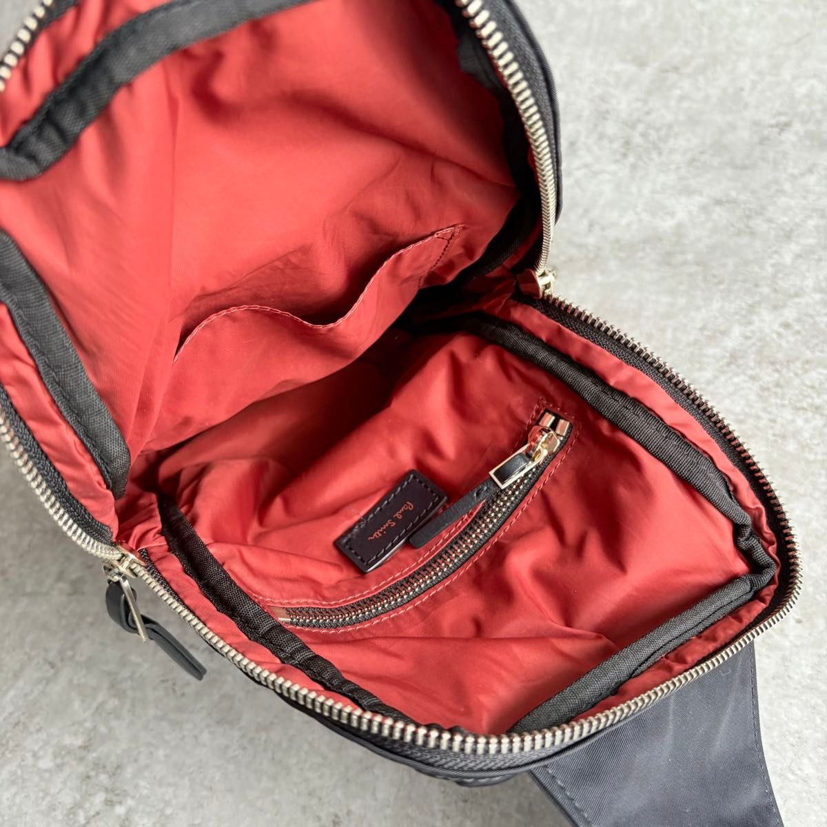 極美品】Paul Smith ポールスミス ユーティリティ ポケット 極美品】Paul Smith ポールスミス ユーティリティ ポケット