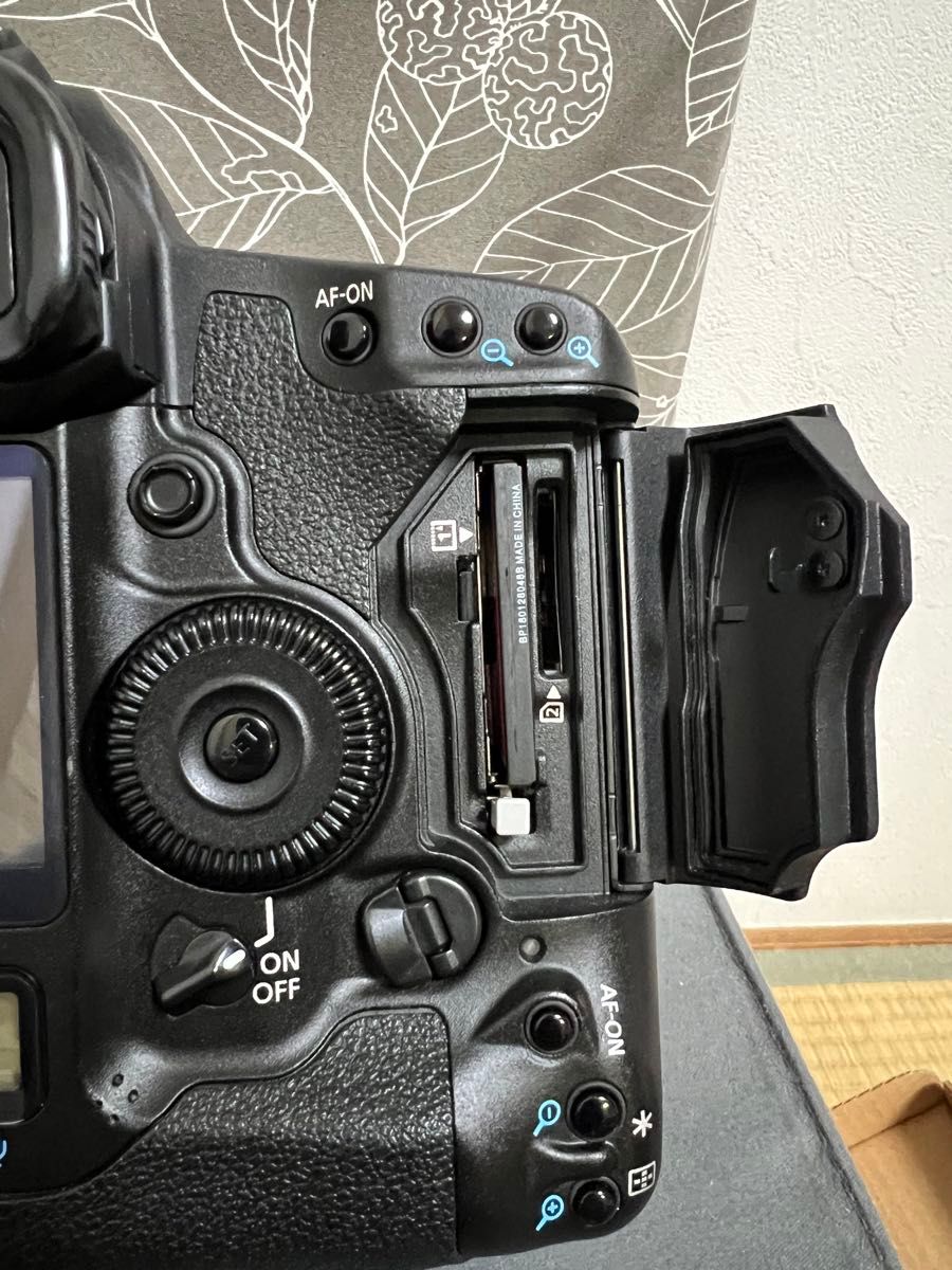 Canon EOS-1D Mark III 本体と付属品|Yahoo!フリマ(旧PayPay Canon EOS-1D Mark III 本体と付属品|Yahoo!フリマ(旧PayPay