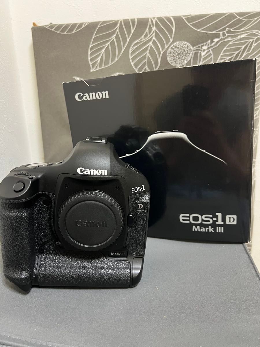 Canon EOS-1D Mark III 本体と付属品|Yahoo!フリマ(旧PayPay Canon EOS-1D Mark III 本体と付属品|Yahoo!フリマ(旧PayPay