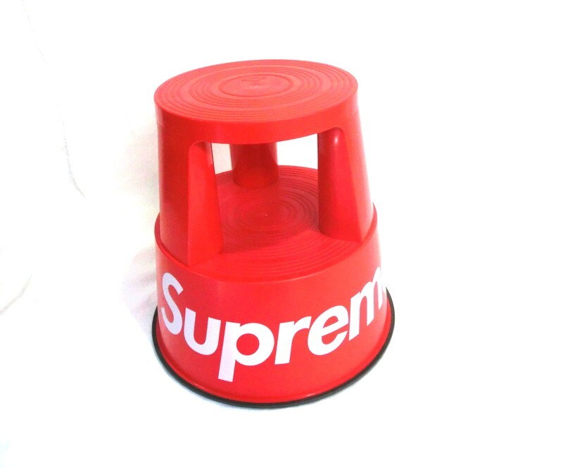 1000円スタート Supreme シュプリーム ステップ スツール 踏み台 1000円スタート Supreme シュプリーム ステップ スツール 踏み台
