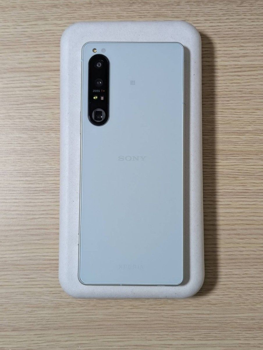 美品訳あり】SONY Xperia 1 IV XQ-CT44 SIMフリー アイス 美品訳あり】SONY Xperia 1 IV XQ-CT44 SIMフリー アイス