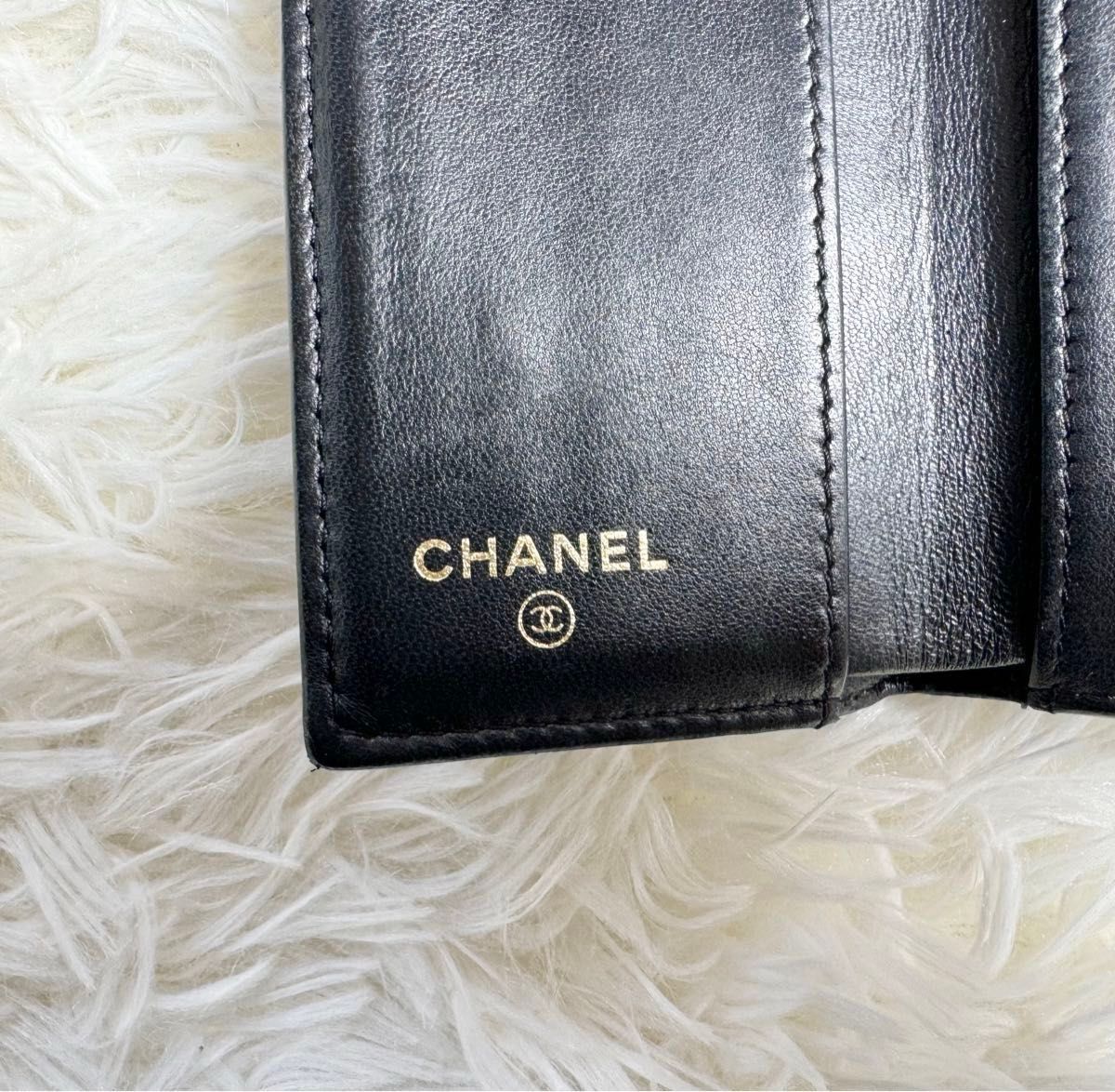 限定品 CHANEL シャネル 三つ折り 財布 マトラッセ ミニ 黒 限定品 CHANEL シャネル 三つ折り 財布 マトラッセ ミニ 黒