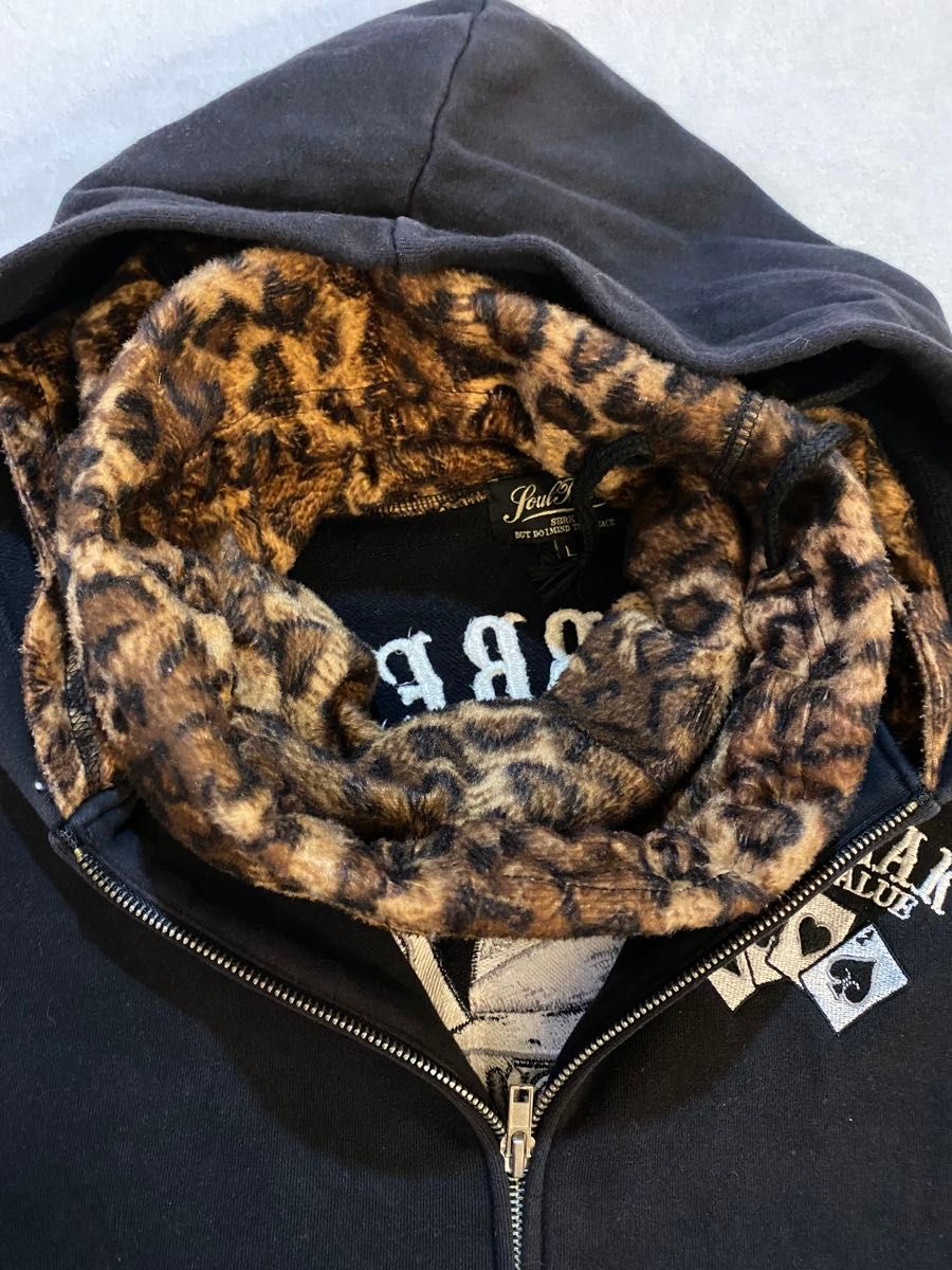 Y2K グランジ 入手困難 ギミック パーカー ヒョウ柄 スカル 刺繍 Y2K グランジ 入手困難 ギミック パーカー ヒョウ柄 スカル 刺繍