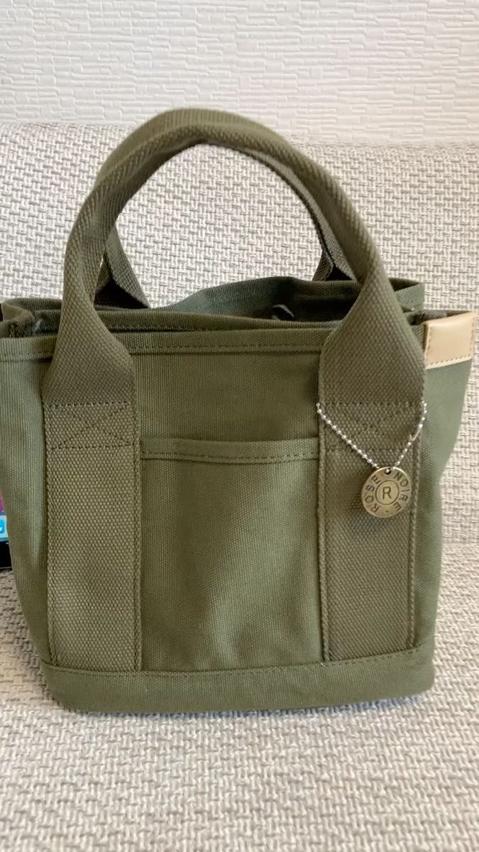 トートバッグ ミニトートバッグ 小さめ おしゃれ帆布 かわいい 軽い 大容量 キャンバス 3仕切り カーキ