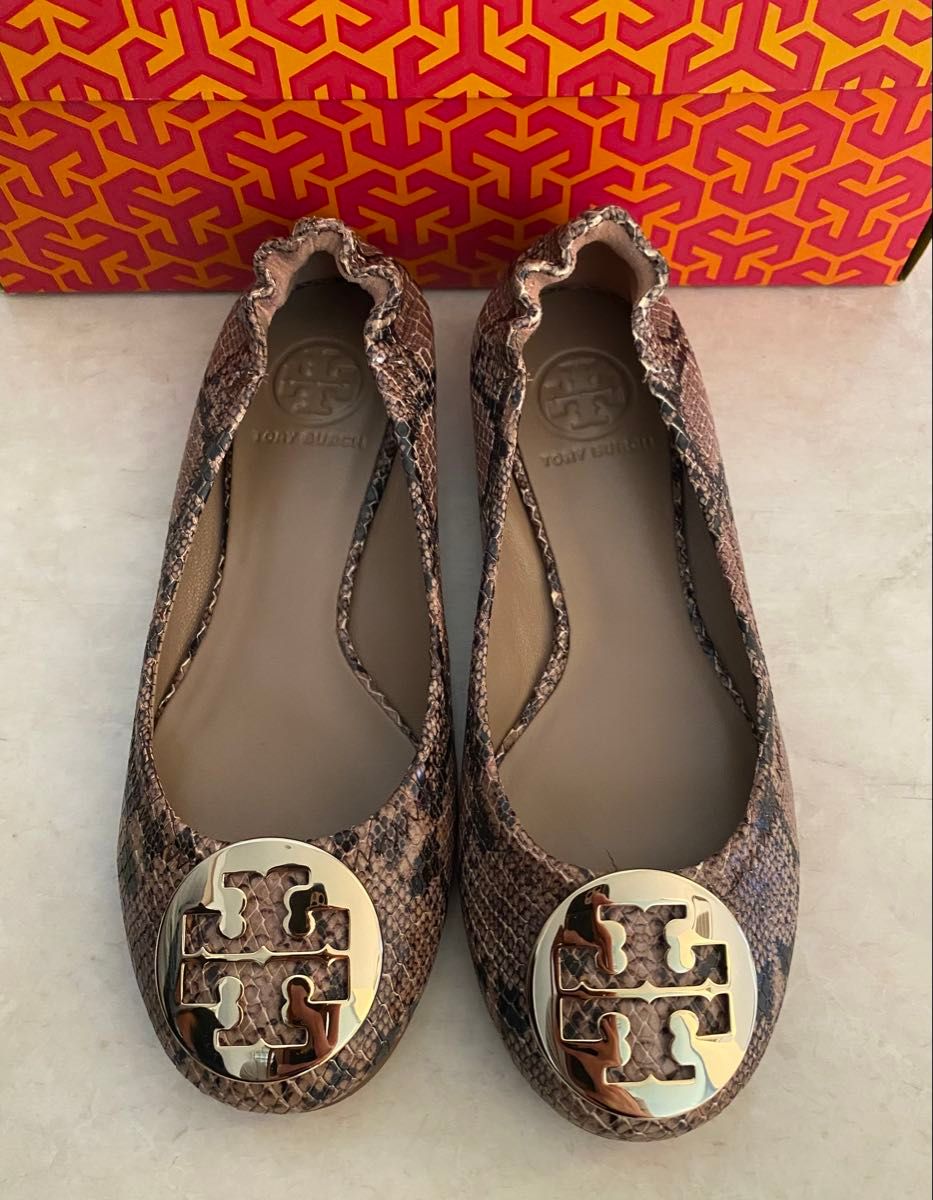 新品 TORY BURCH トリーバーチ バレエシューズ フラットシューズ 新品 TORY BURCH トリーバーチ バレエシューズ フラットシューズ