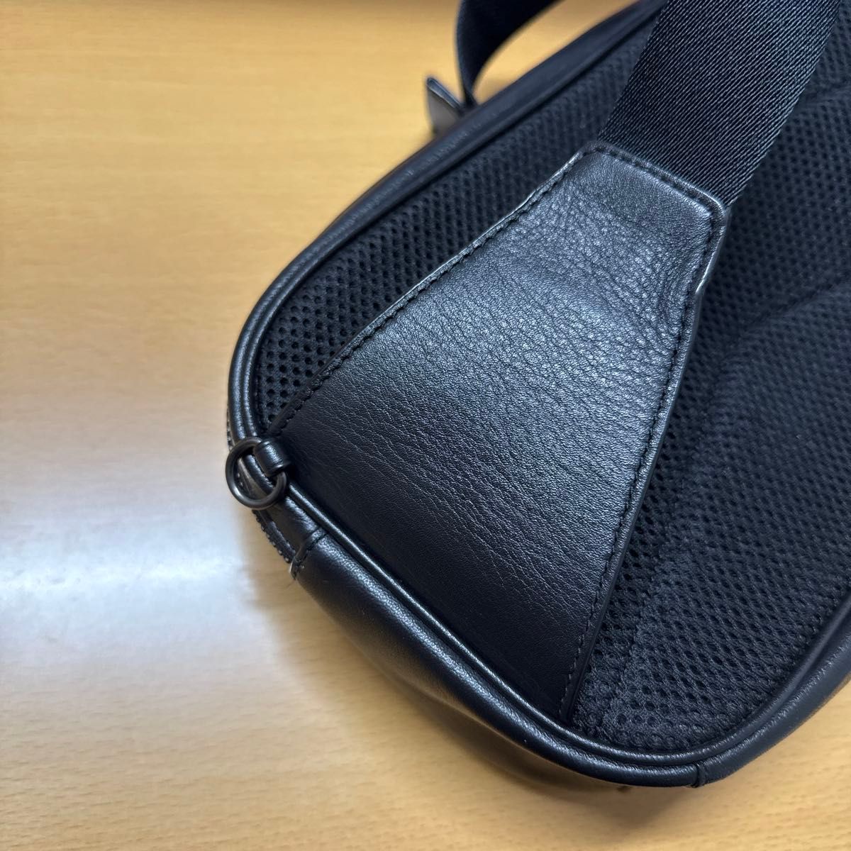 COACH コーチ ボディバッグ ショルダーバッグ 黒皮 ウエスト COACH コーチ ボディバッグ ショルダーバッグ 黒皮 ウエスト