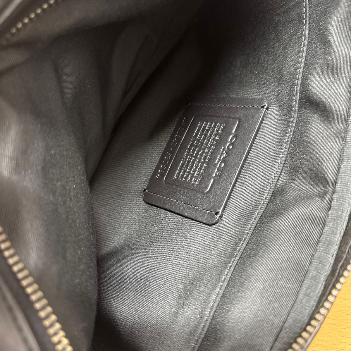 COACH コーチ ボディバッグ ショルダーバッグ 黒皮 ウエスト COACH コーチ ボディバッグ ショルダーバッグ 黒皮 ウエスト