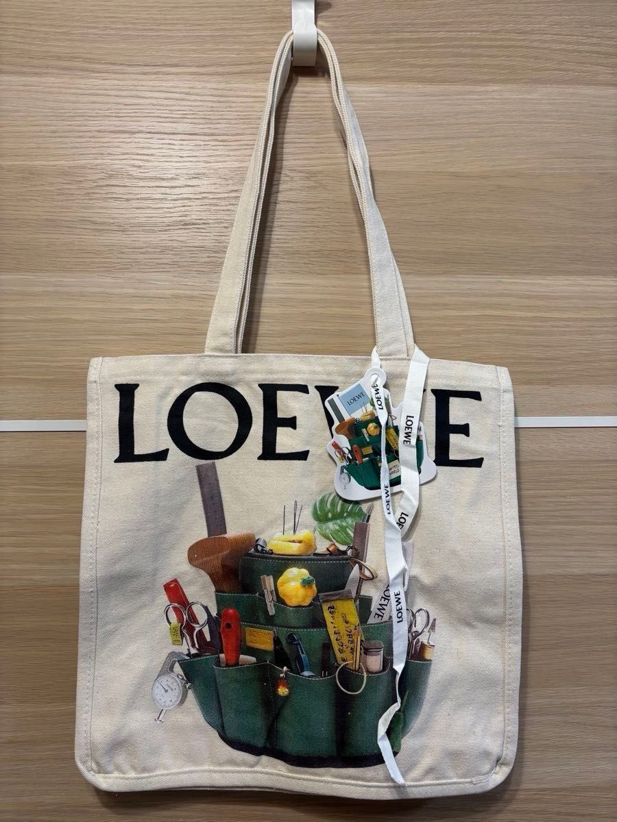 LOEWE ロエベ クラフテッド・ワールド トートバッグ ノベルティ LOEWE ロエベ クラフテッド・ワールド トートバッグ ノベルティ