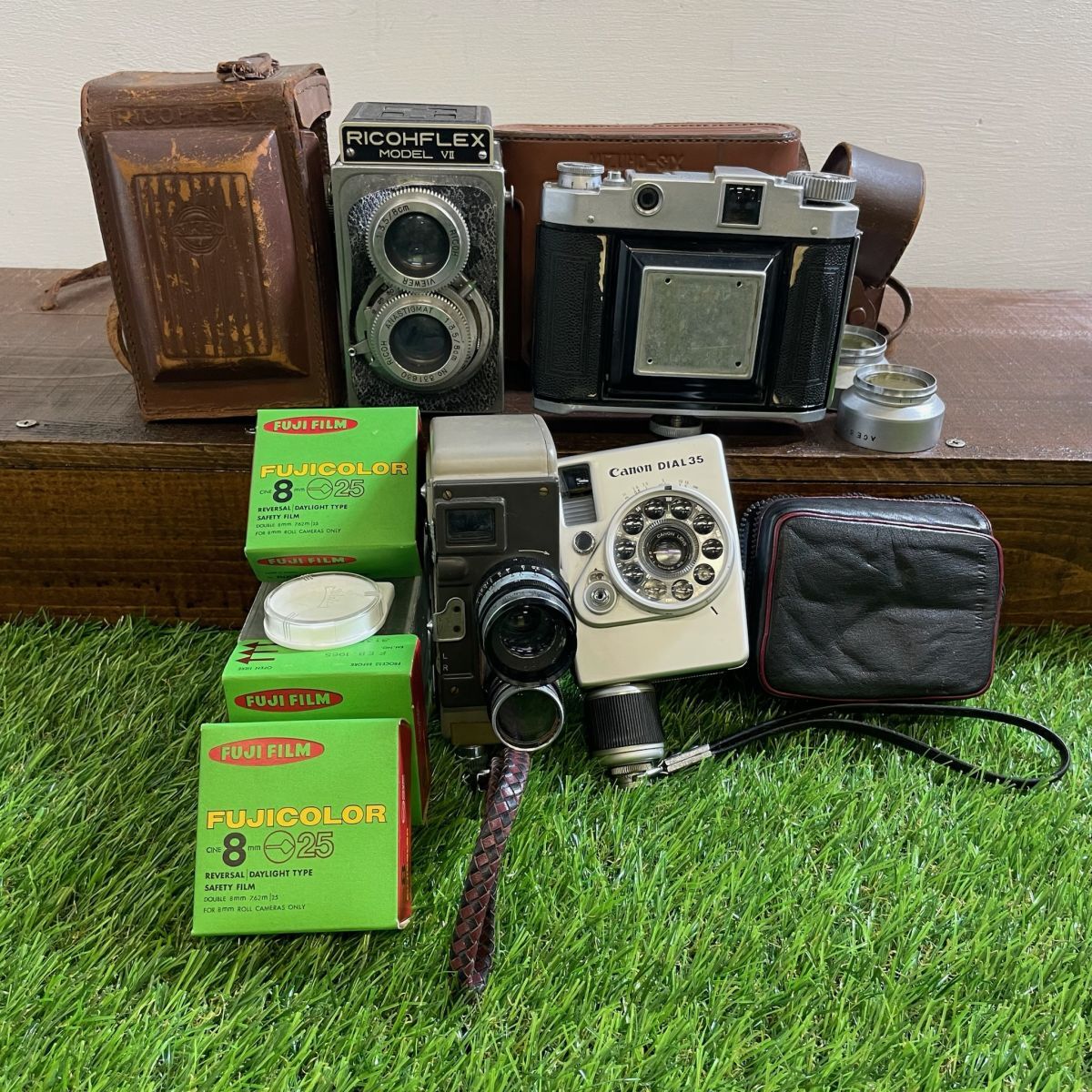 D3097 【JUNK】ビンテージカメラ 10台 まとめ □canon DIAL35 D3097 【JUNK】ビンテージカメラ 10台 まとめ □canon DIAL35