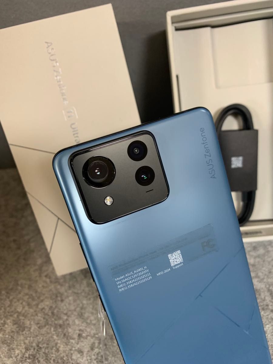 超美品 SIMフリー ASUS ZenFone 11 Ultra RAM 16GB ROM 512GB 超美品 SIMフリー ASUS ZenFone 11 Ultra RAM 16GB ROM 512GB