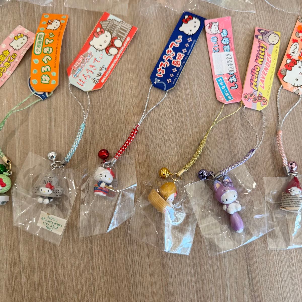 ご当地キティ ハローキティ ストラップ 19個セット まとめ売り ご当地キティ ハローキティ ストラップ 19個セット まとめ売り