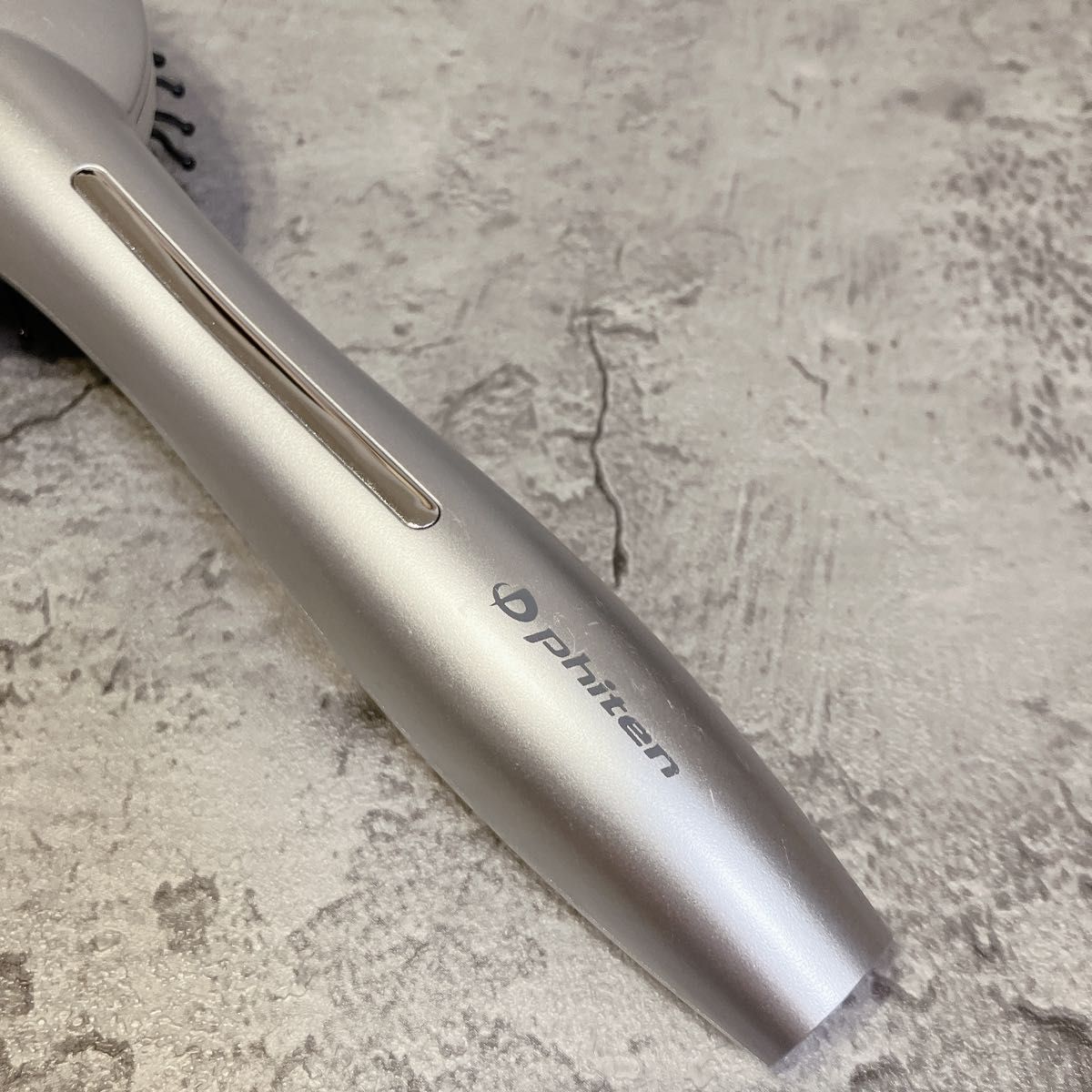 美品 YUKO Phiten デイリーケア LED ヘアブラシ ファイティン 美品 YUKO Phiten デイリーケア LED ヘアブラシ ファイティン