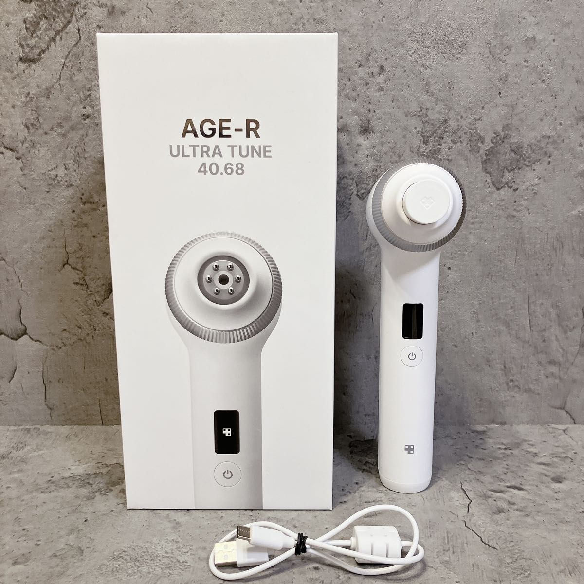 極美品 Medicube AGE-R ULTRA TUNE 40 68MHz 美顔器|Yahoo 極美品 Medicube AGE-R ULTRA TUNE 40 68MHz 美顔器|Yahoo