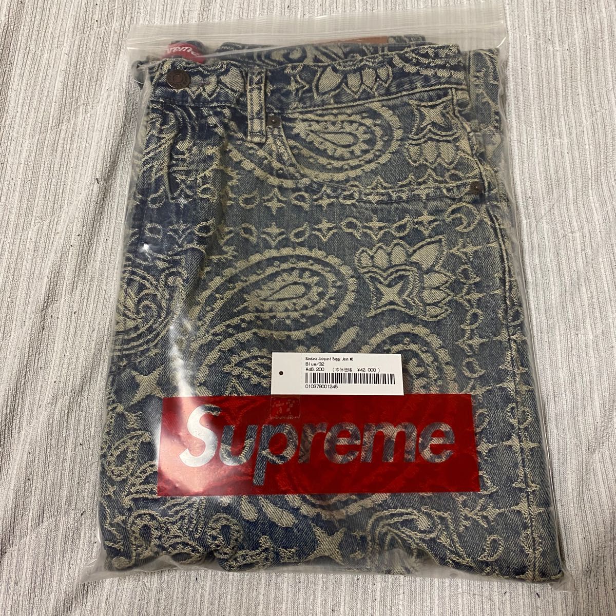 32 supreme Bandana Jacquard Baggy Jean|Yahoo!フリマ(旧 32 supreme Bandana Jacquard Baggy Jean|Yahoo!フリマ(旧
