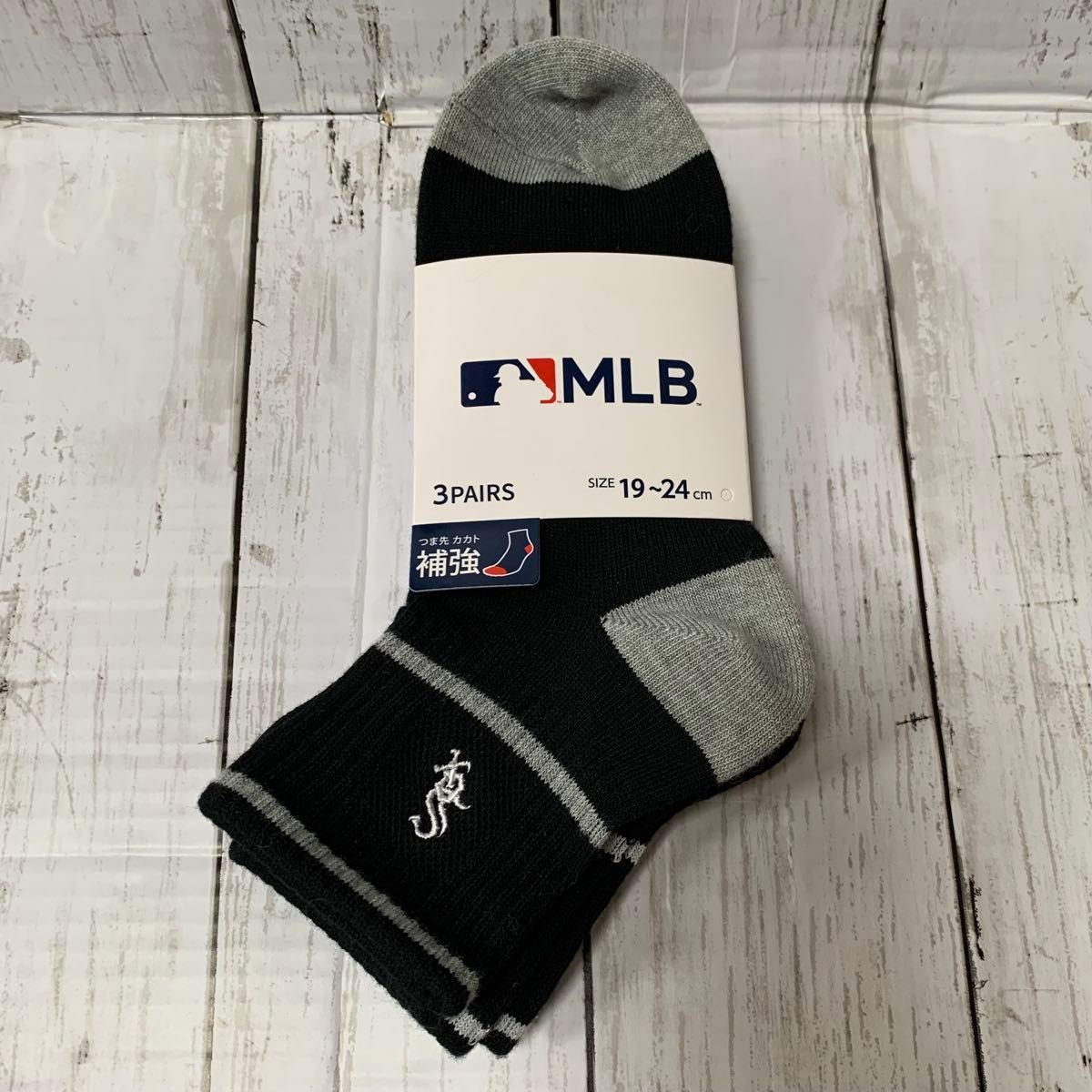 新品 MLB シカゴホワイトソックス スニーカーソックス 19〜24 新品 MLB シカゴホワイトソックス スニーカーソックス 19〜24