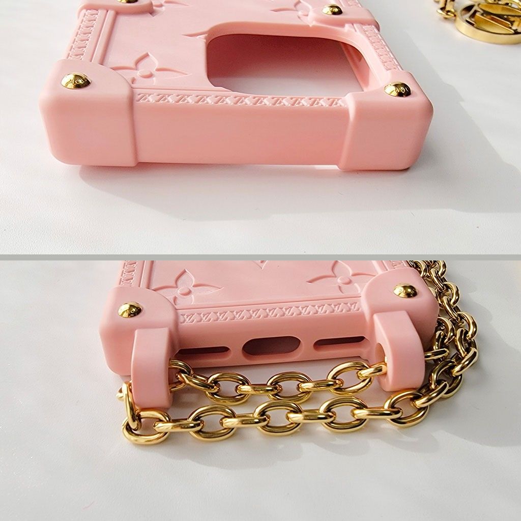 LOUIS VUITTONルイヴィトン iphoneケース14proモノグラムリ LOUIS VUITTONルイヴィトン iphoneケース14proモノグラムリ