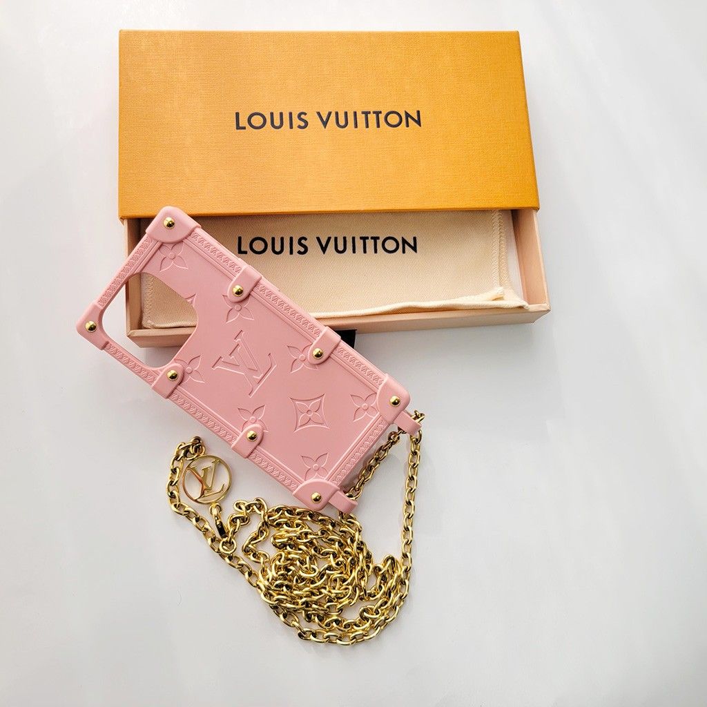 LOUIS VUITTONルイヴィトン iphoneケース14proモノグラムリ LOUIS VUITTONルイヴィトン iphoneケース14proモノグラムリ