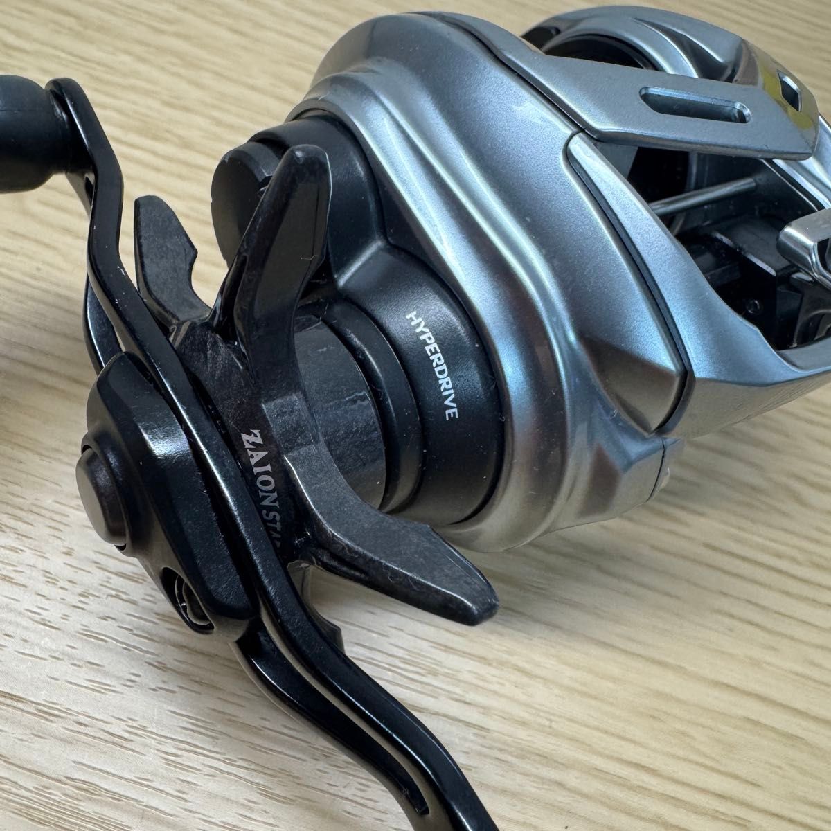 ダイワ アルファス SV TW 800H DAIWA ALPHAS 7 1 ベイトリール ダイワ アルファス SV TW 800H DAIWA ALPHAS 7 1 ベイトリール