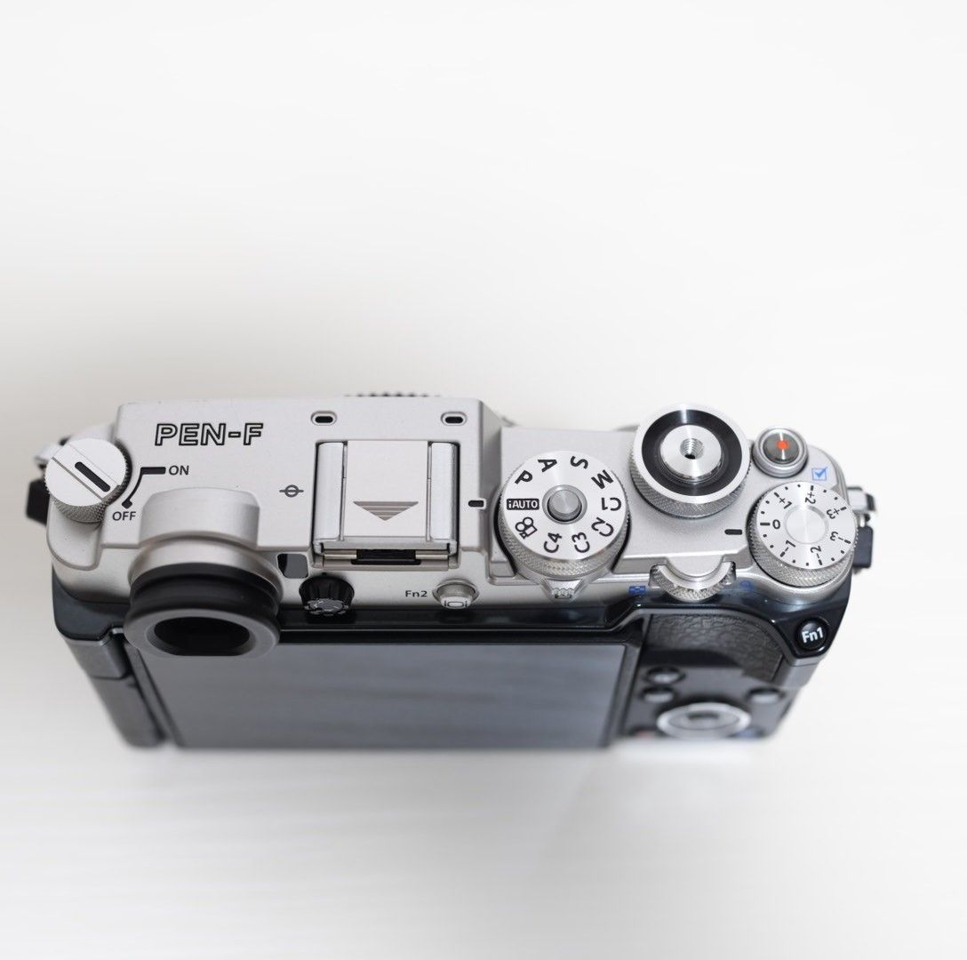 OLYMPUS PEN-F シルバー｜Yahoo!フリマ（旧PayPayフリマ）