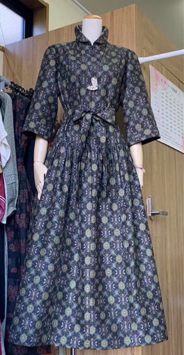 NO 92)売約済み)プロの仕立て)着物リメイク&大島紬襟付き NO 92)売約済み)プロの仕立て)着物リメイク&大島紬襟付き
