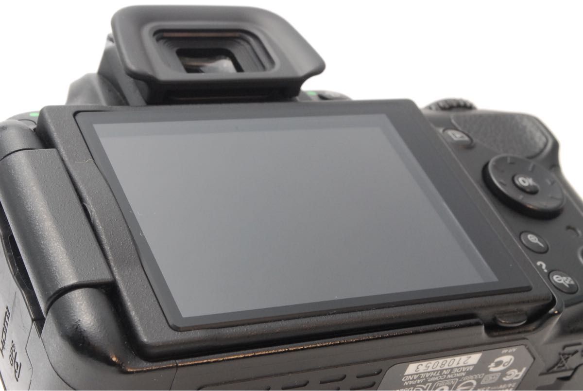 Nikon D5200 スマホ転送 ダブルレンズ 純正バッグ付 一眼レフ Nikon D5200 スマホ転送 ダブルレンズ 純正バッグ付 一眼レフ