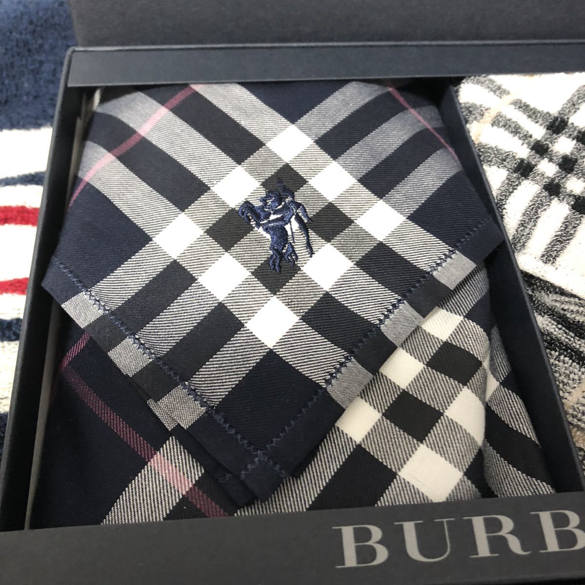  новый товар /BURBERRY/ носовой платок / полотенце носовой платок / стандартный товар / Burberry /Burberrys/ хлопок 100%/noba проверка / подарок / не использовался / шланг Mark / белый / чёрный / без коробки .