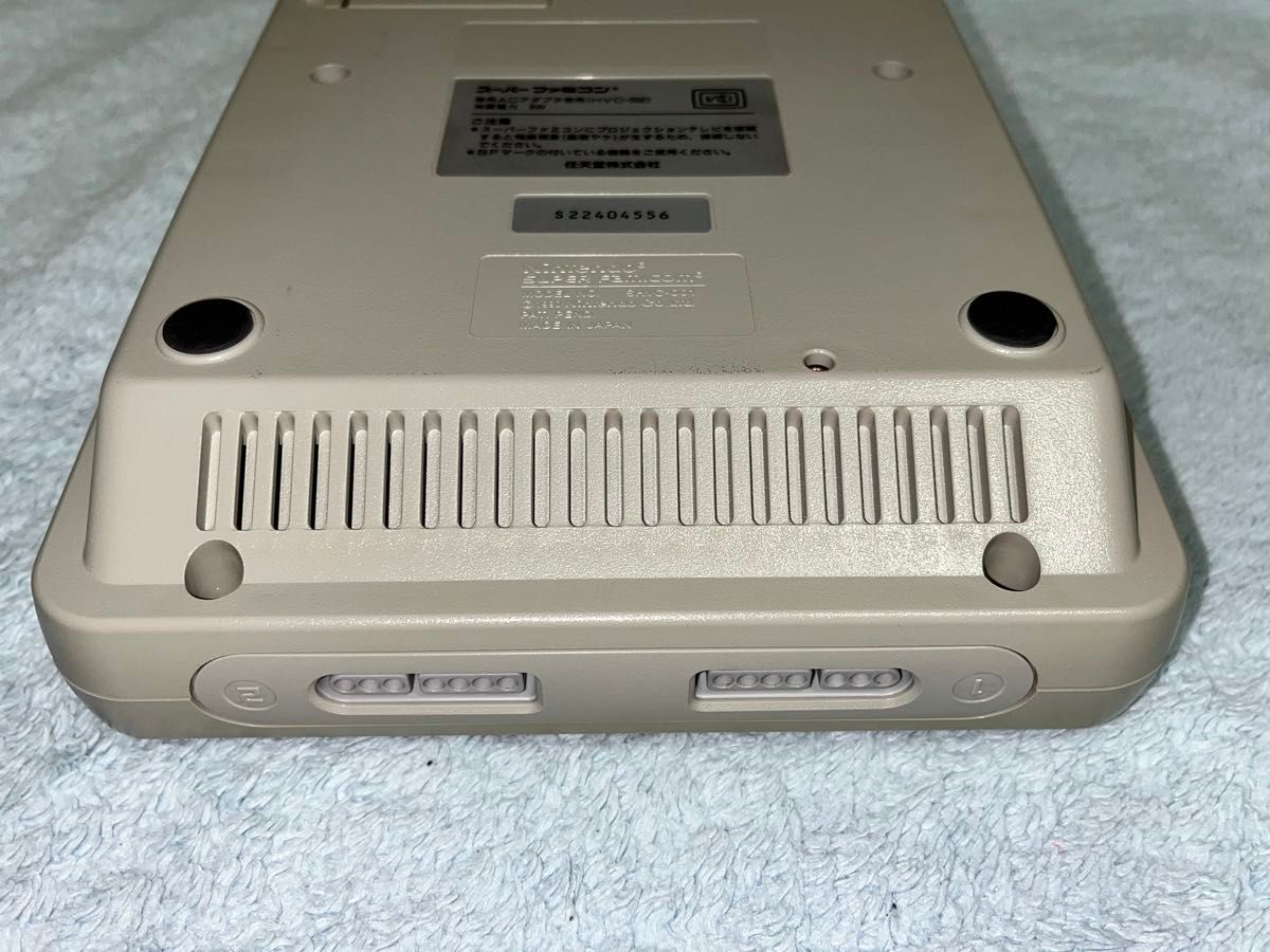 スーパーファミコン本体 中期型 Nintendo【取扱説明書付属 スーパーファミコン本体 中期型 Nintendo【取扱説明書付属