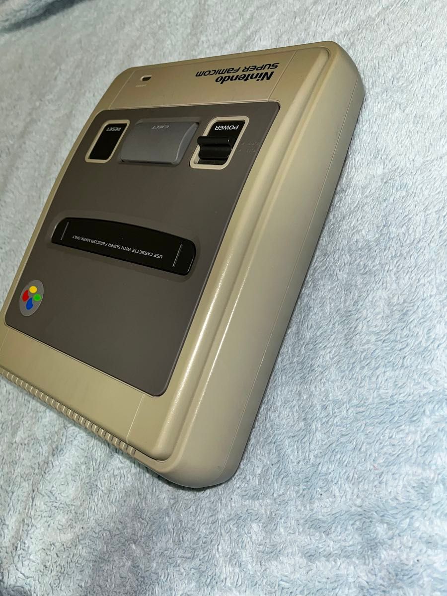 スーパーファミコン本体 中期型 Nintendo【取扱説明書付属 スーパーファミコン本体 中期型 Nintendo【取扱説明書付属