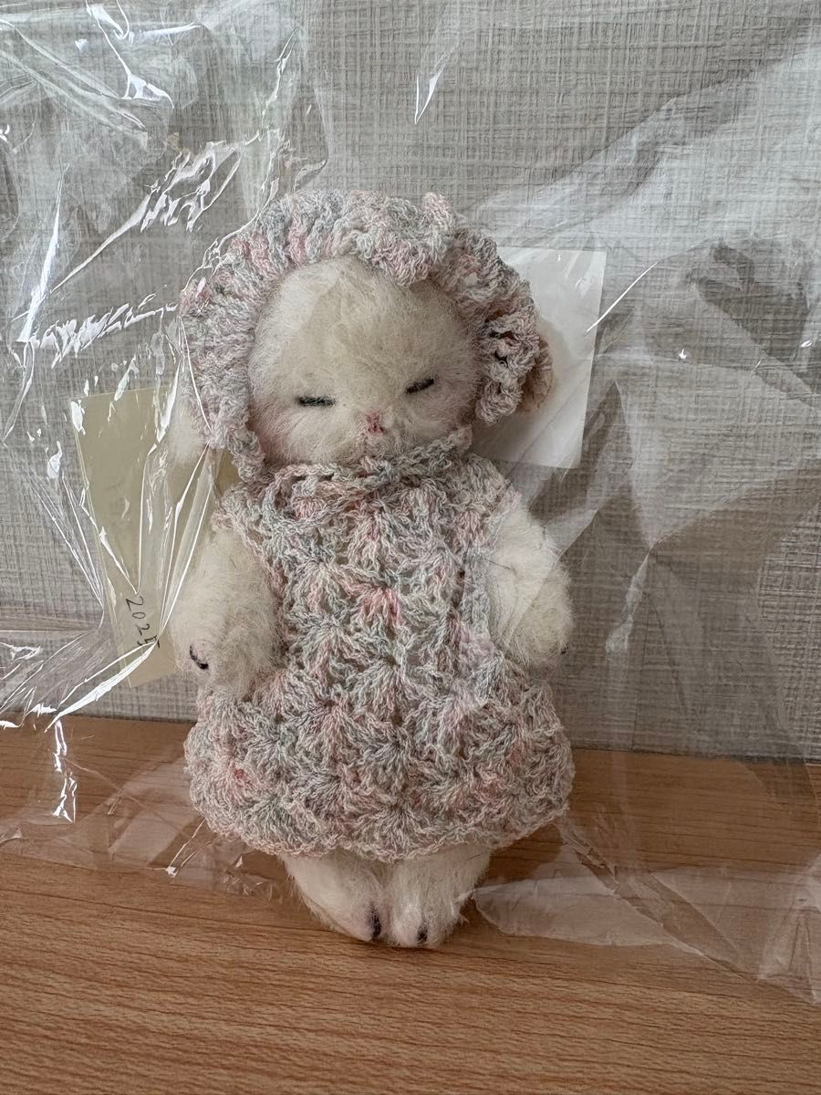 テディベア 加茂美智子様作品 ひつじちゃん ハンドメイド テディベア 加茂美智子様作品 ひつじちゃん ハンドメイド