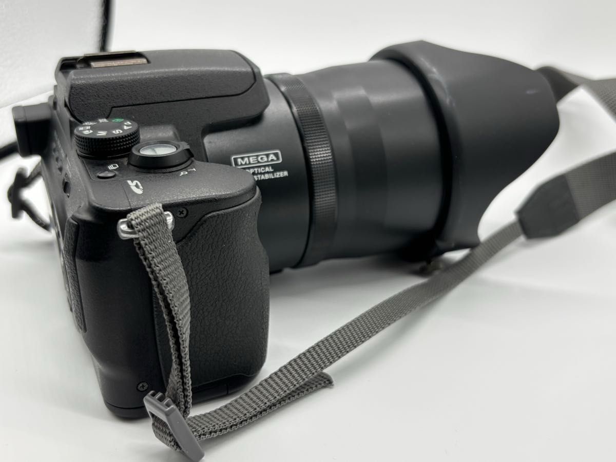 Panasonic デジタルカメラ DMC FZ20 K 本体 レンズ付き 箱付き Panasonic デジタルカメラ DMC FZ20 K 本体 レンズ付き 箱付き
